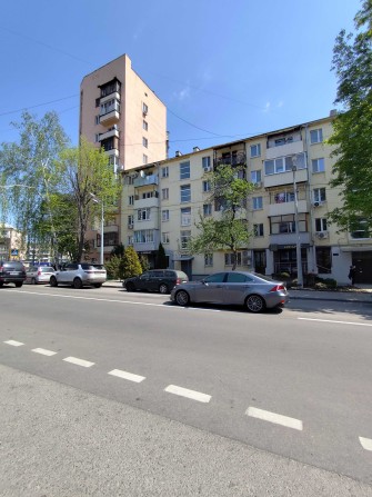 Здам 2-кімнатну квартиру на вул. Космічній, метро Наукова - фото 1