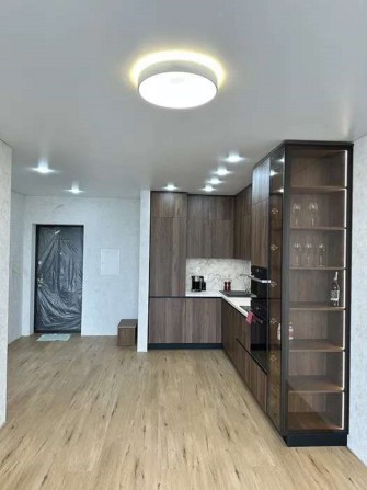 Продаж 1-кімнатної квартири по вул. Олександра Олеся, 2в ЖК Варшавський Мікрорайон - фото 1