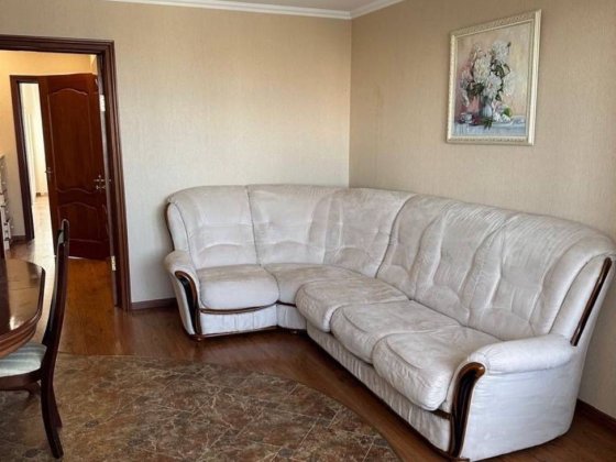 Продаж 3-кімнатної квартири на вул.Ернста 2 Киев