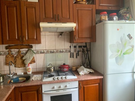 Кімната для дівчини. Оплата за один місяць