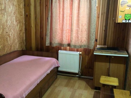Здам кімнату в Хотові Хотов