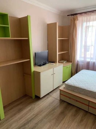 Затишна кімната в сімейному гуртожитку блочного типу — оренда. - фото 1