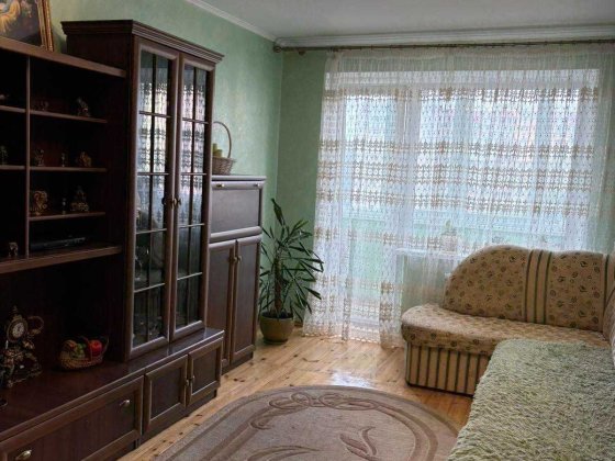 Здам в оренду кімнату в багатокімнатній квартирі