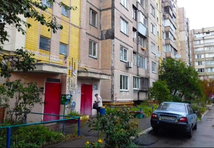 Здам окрему кімнату для дівчини або чоловіка. - фото 1