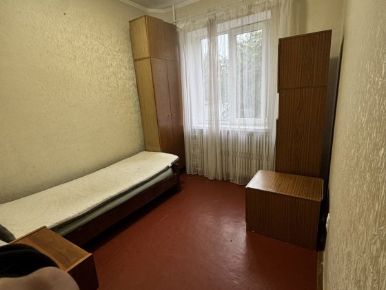 Здам окрему кімнату.