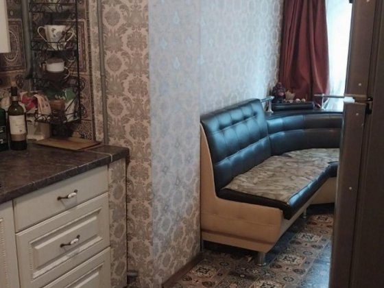 Оренда кімнати в 3-кімн квартирі код 9177