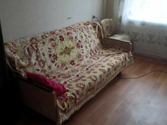 Візьму на квартиру дівчинуш, жінку, хлопця без шкідливих звичок в 3-х Полтава