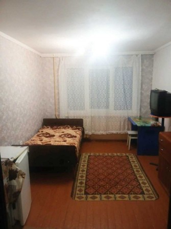 В оренду кімната в гуртожитку по вул. Охтирська - фото 1