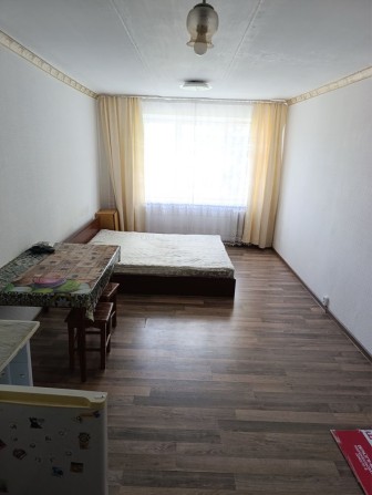 Здається затишна кімната в гуртожитку в районі Дружби. - фото 1