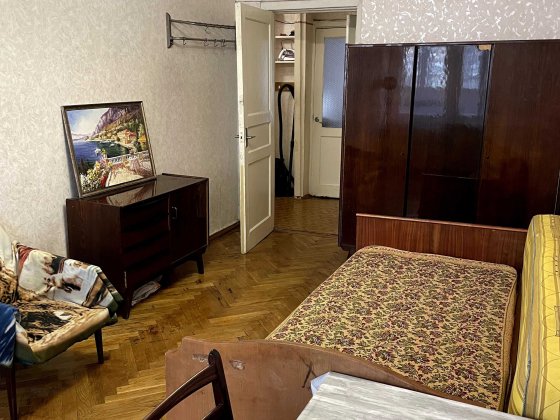 Здам кімнату в оренду в центрі міста, Без Власників, для однієї дівчини, вул.Льва Толстого, поряд ме