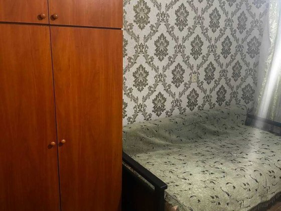 Здам в оренду кімнату вул. А.Ахматової для дівчини/жінки