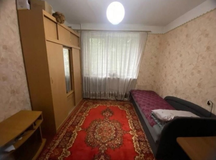 Здається кімната в гуртожитку від рієлтера - фото 1