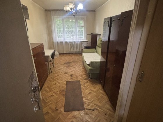 Оренда кімнати в комунальній квартирі по вул. Електриків