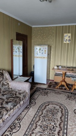 Здам кімнату з меблями і технікою. Блок на 8 кімнат. - фото 1