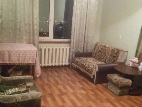 Здається кімната без проживання хазяїв в квартирі