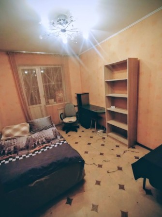 Сдам комнату в двухкомнатной квартире - фото 1