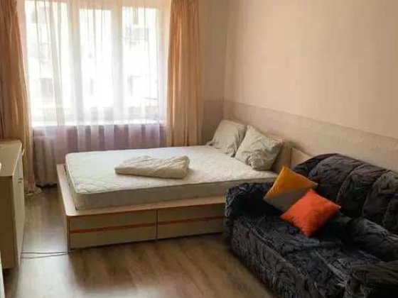 Здається простора кімната 20 м² на Лісовому масиві. Без власників.