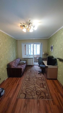Сдается Комната в комунне с жилым балконом - фото 1