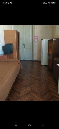Сдам для 1человека  1 комнату в коммуне, ул.Кузнечная,20/22. центр города возле Дербасовской (нет ду - фото 1