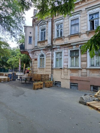 Сдам комнату в коммуне от хозяина ,или   проживание за ремонт. - фото 1