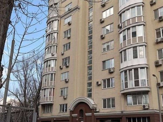 Продаж 3-кімнатної квартири по вул.Вишгородська, 45/2. Киев