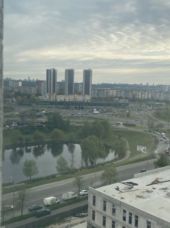 Сдам комнату БЕЗ КОМИССИИ Троещина левобережная и Петровка 10мин - фото 1