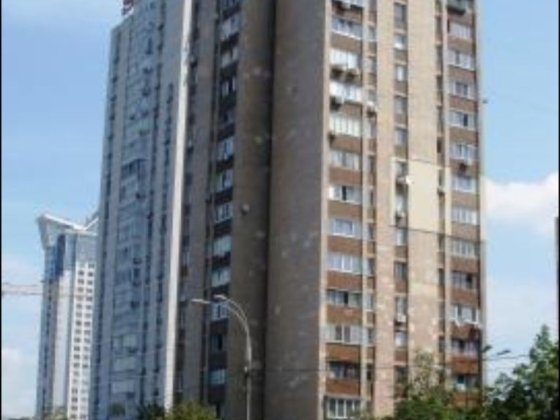 Дніпровська набережна 3, Березняки Київ