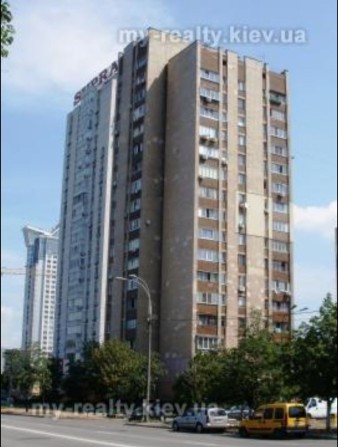 Дніпровська набережна 3, Березняки - фото 1