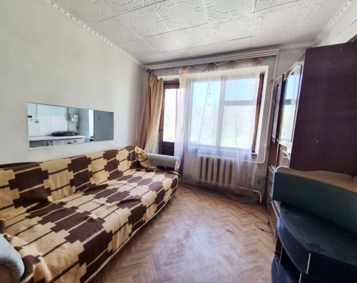 Продам 1 комн. самостоятельную квартиру на ул. Ак.Заболотного - фото 1