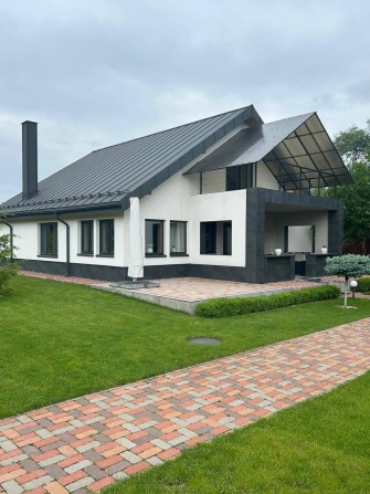 На ЛІТО! На 2 місяці ПЛЯЖ Вихід на Воду. Оренда будинку 200 м2 4 кімнати Тераса Пляж ОЗЕРО ресторан  - фото 1