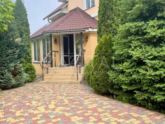 Оренда Будинок з критим басейном у Козині  350 м² генератор  15 соток Козин