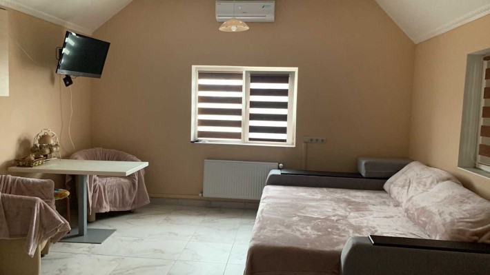 Оренда частини будинку  в Вишеньках,гарний стан! - фото 1