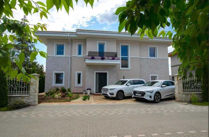 Енергоефективний двоповерховий будинок 229,5 м² --> КМ "Золоче Прованс" у с. Вишеньки - фото 1