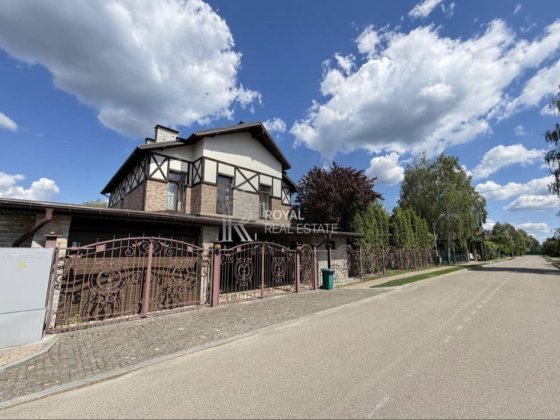 Оренда будинку Романків Обухівський район, Сонячна Долина Басейн Підгірці