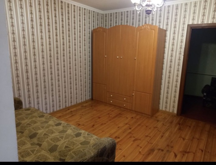 ЦІНА ВКАЗАНА З КОМУНАЛ. Здам частину будинка,2-кімнати.Косметичний стан.Приємні власники. - фото 1