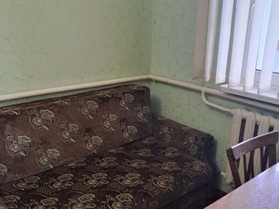 Здається півбудинку в пгт. Немішаєве Немешаево