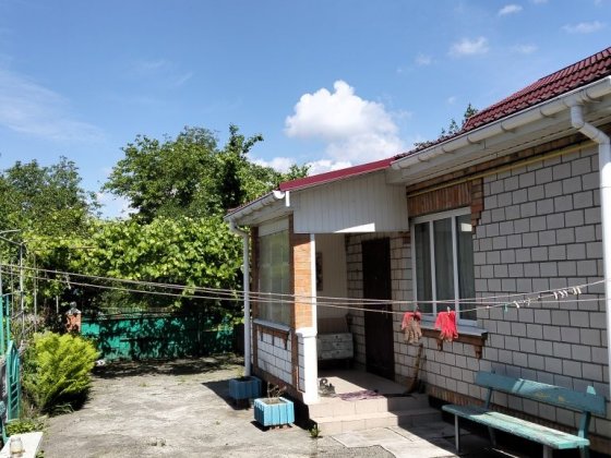 Оренда частини будинку в с.Шкарівка Шкарівка
