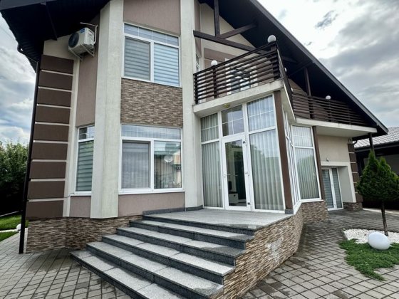 Сучасний будинок 240 м² на ділянці 12 соток Біла Церква Белая Церковь