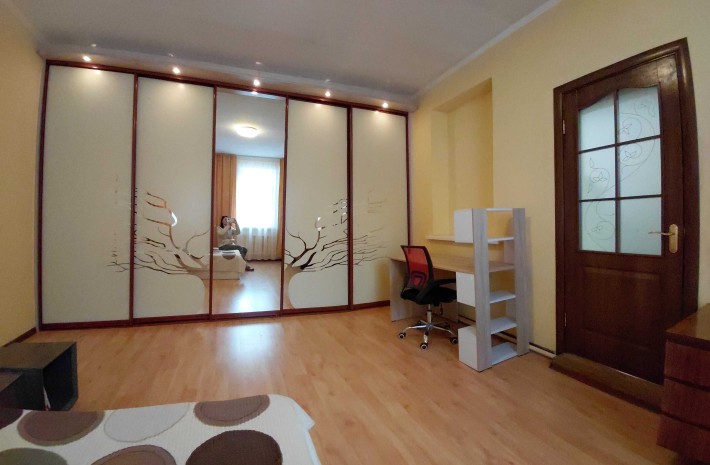 Нова частина будинку 44 м² з окремим входом, паркомісцем та зоною відпочинку, Лісова Буча - фото 1