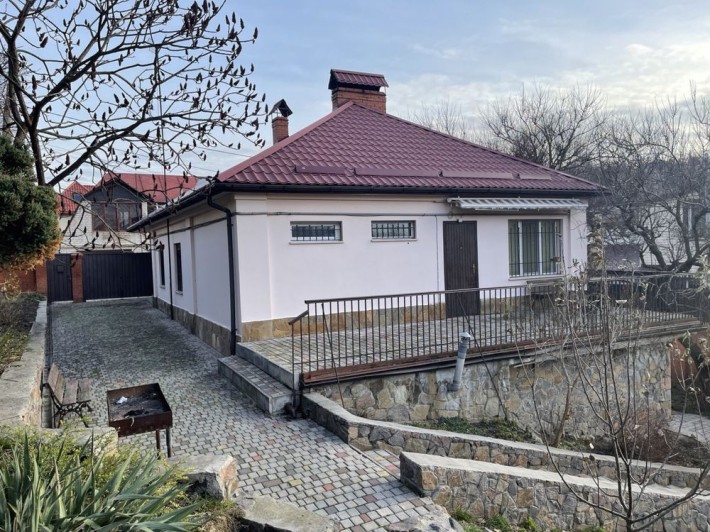 Оренда будинку в Києві. Метро Васильківська  15 хв пішки - фото 1