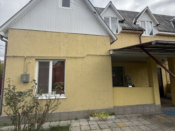 Оренда будинку в Ірпені поруч з набережною та зручним виіздом на Киів! Ирпень