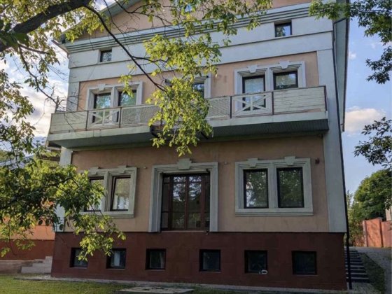 Оренда будинку Київ  Під офіс, пансіонат, школу, дит. садок Київ