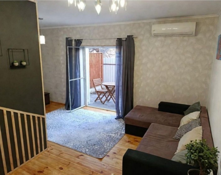 Оренда таунхауса 7хв. м. Славутич, Осокорки БЕЗ КОМІСІЇ. 105м², 2 спальні,поруч р. Дніпро - фото 1