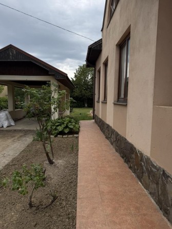 Оренда чудового будинку в центральній частині - фото 1