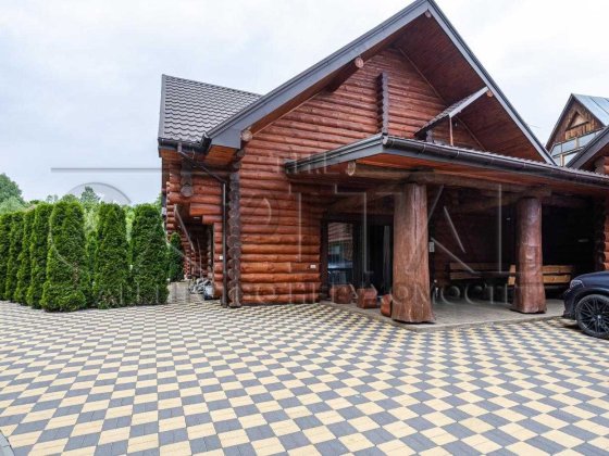 ПРОСТОРИЙ та затишний будинок 260м2  з стильним ремонтом  Голосіївський район Киев