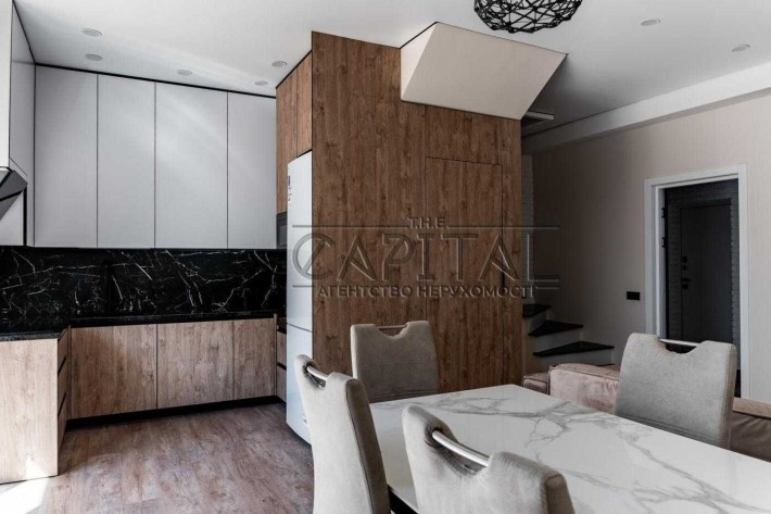 Оренда таунхауса в Києві, Дарницький район, вул. 52-га Садова. - фото 1