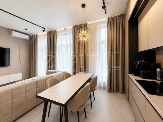 ШИКАРНИЙ таун ПЕРША ЗДАЧА біля Osocor Residence Осокорки Славутич АВТОНОМНИЙ поруч річка Дніпро Киев