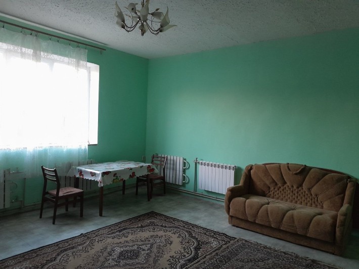 Оренда 2К Будинок, ремонт, двір, Ціну знижено! - фото 1