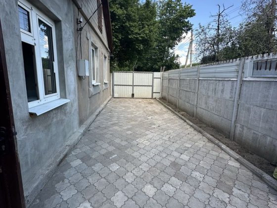 Сдам дом в центральной части города улица Европейская (Новгородская) возле Центрального Парка метро  Харьков