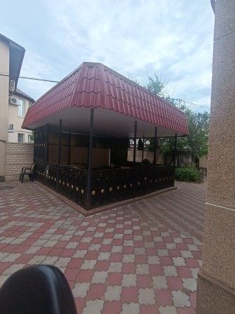 Сдам Дом с  большой,капитальной беседкой, рядом Золотой Берег/16 ст.Фонтана - фото 1